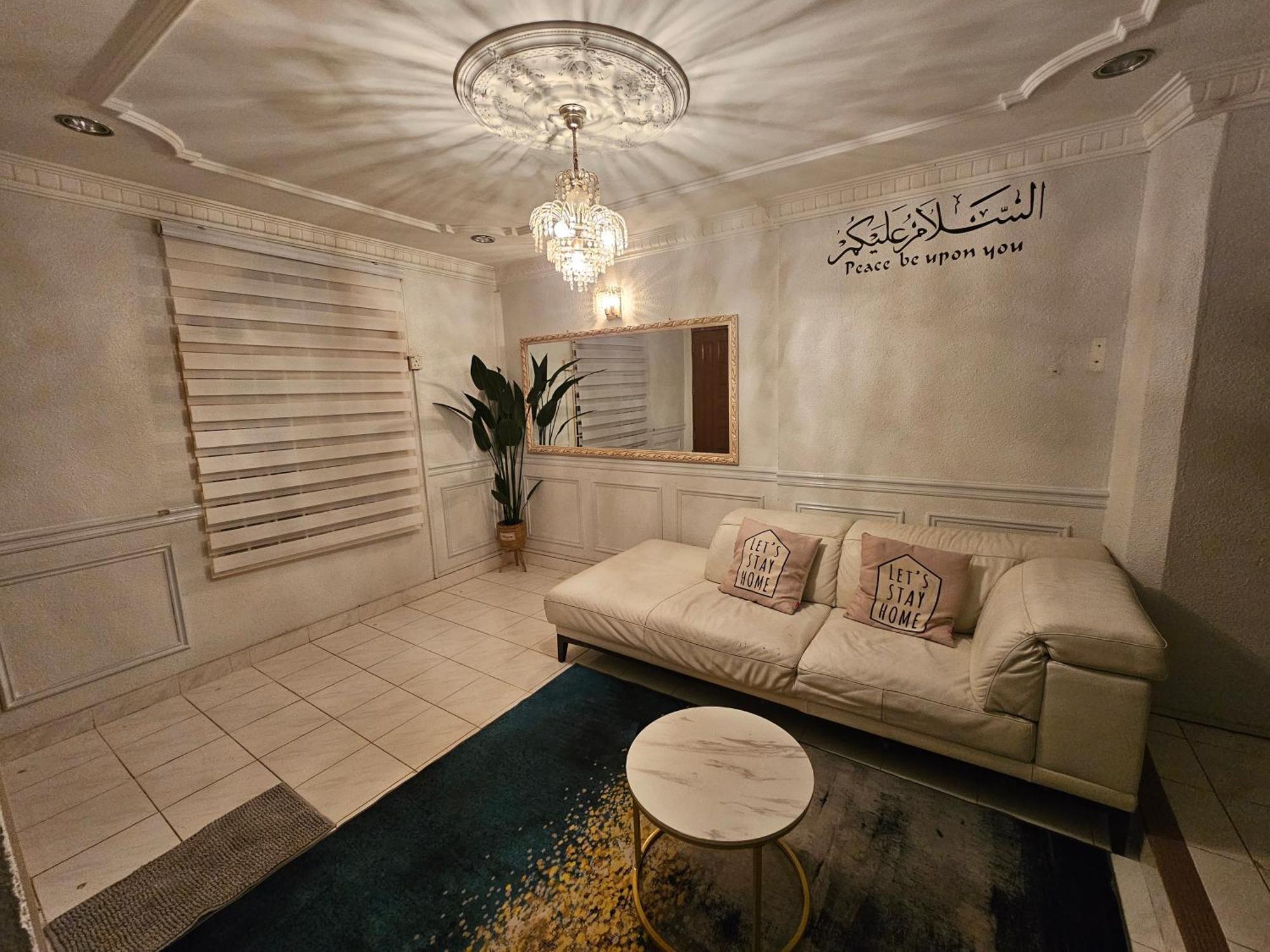 Ruhani Homestay 3 Kb - 4 Bedroom Fully Airconditioned With Wifi & Netflix Kota Bharu Esterno foto
